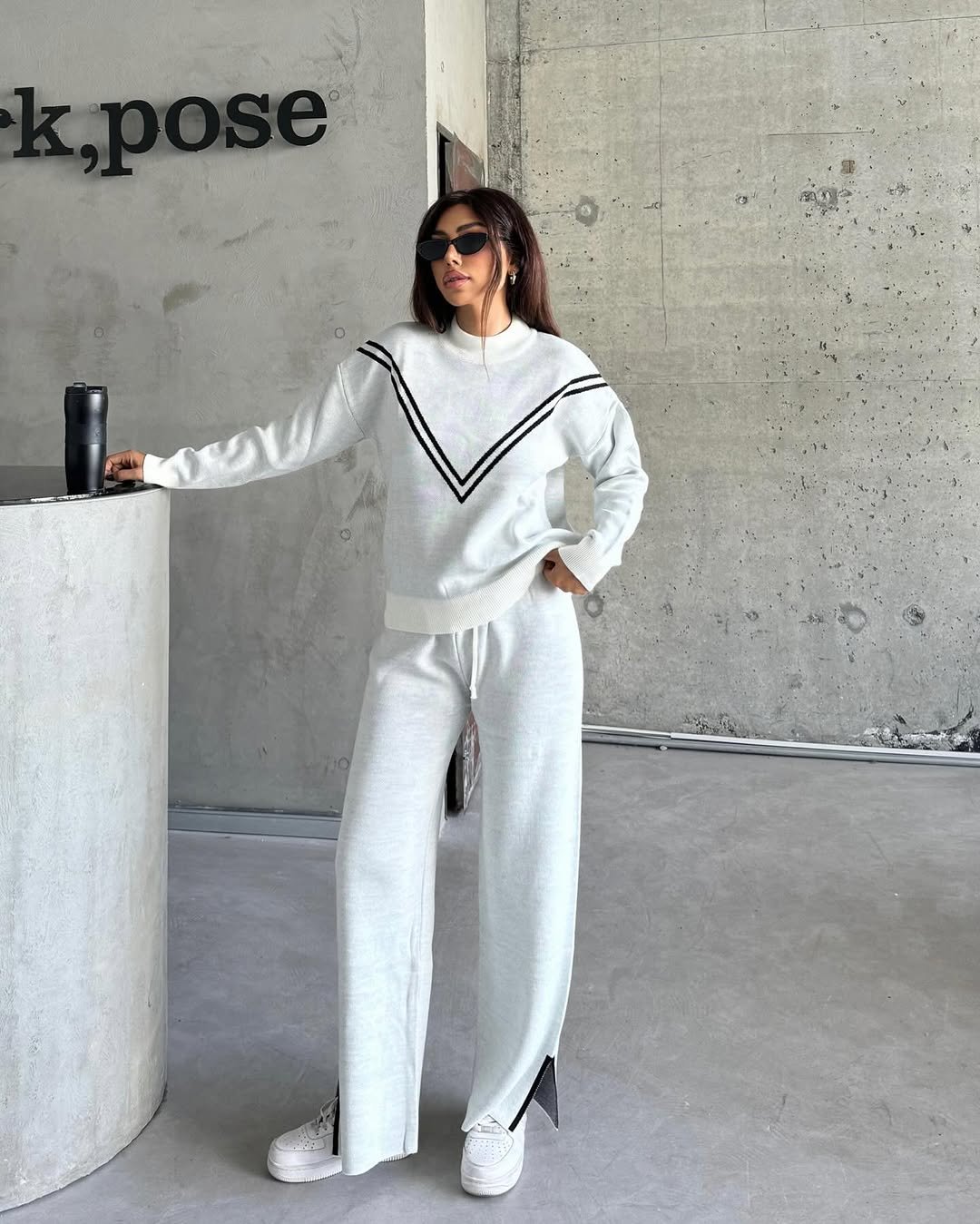 Oversized Sweater - Image 2